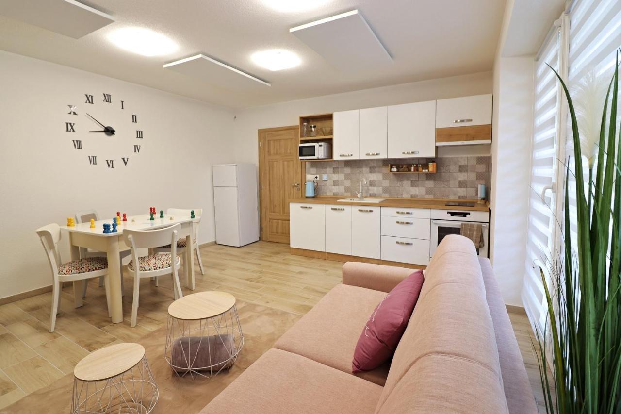 Apartmány Matzo Mýto pod Ďumbierom Exterior foto