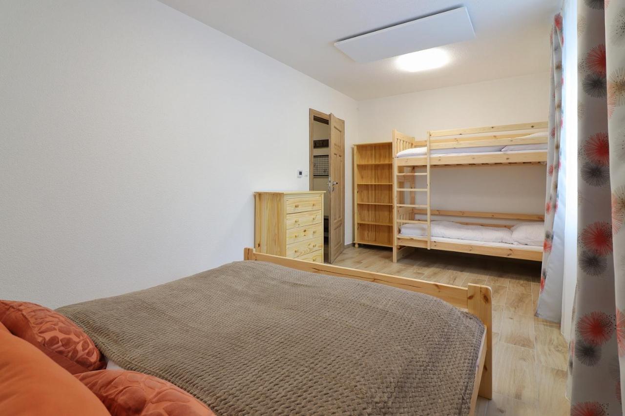 Apartmány Matzo Mýto pod Ďumbierom Exterior foto